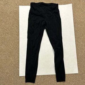 Lululemon fast n free size 6.  24 inseam